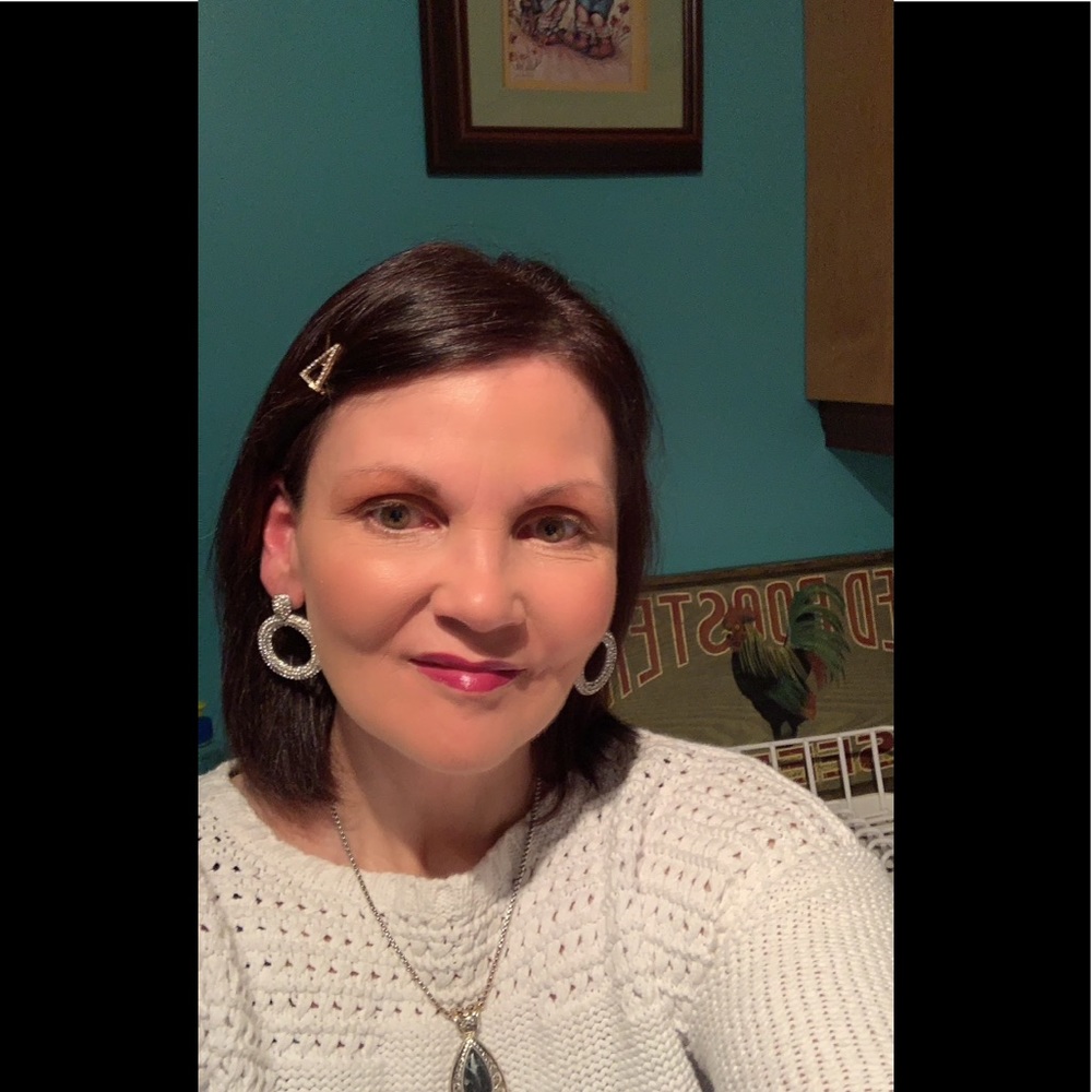 Meet your Posher, Christine